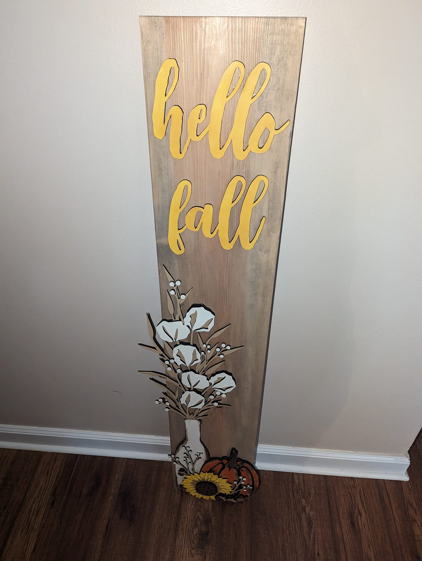 Hello Fall Door Leaner