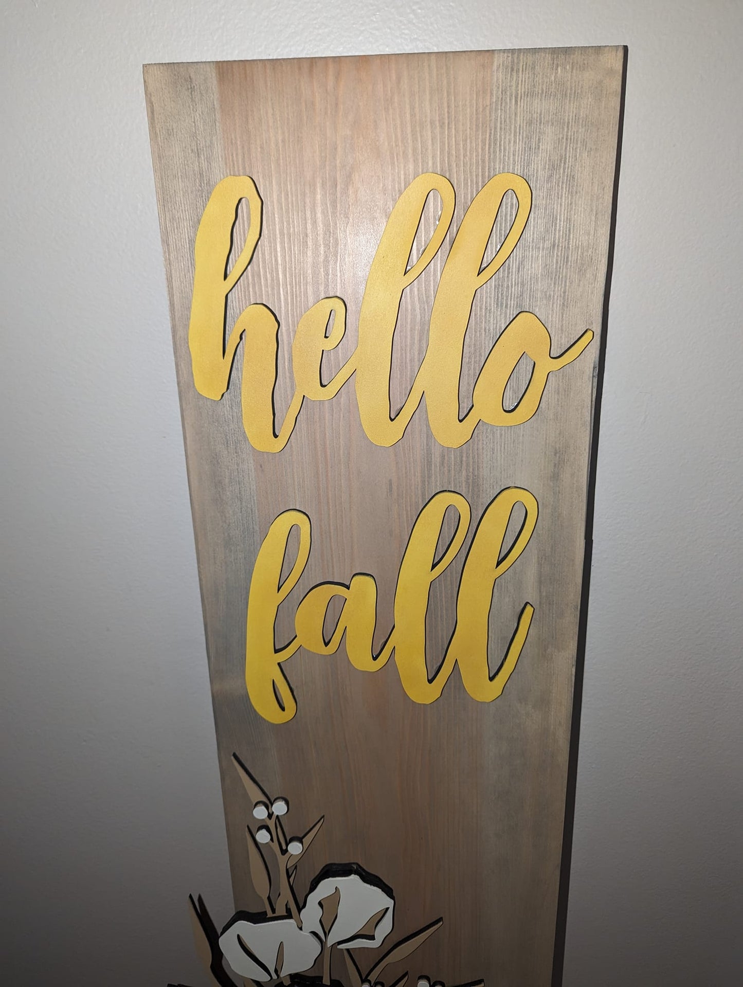 Hello Fall Door Leaner
