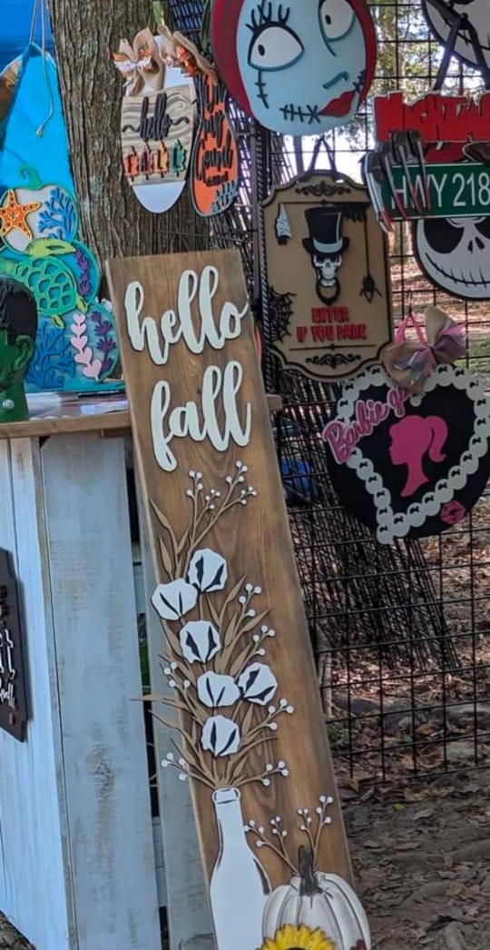 Hello Fall Door Leaner